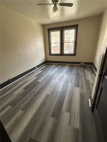 505 Broadway Ave 3, Mckees Rocks, PA 15136
