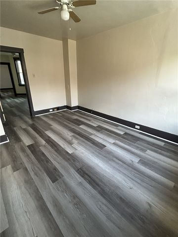 505 Broadway Ave 3, Mckees Rocks, PA 15136