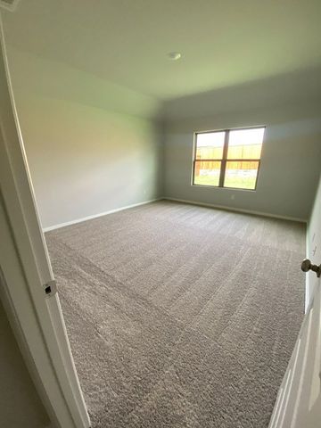 528 Meadow Run Drive, Van Alstyne, TX 75495