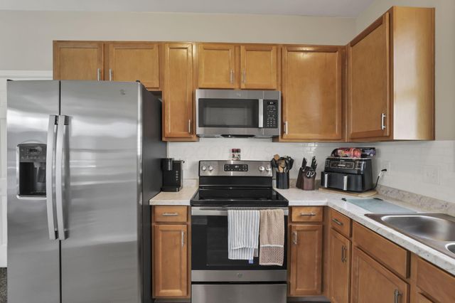 2299 Doneen Drive, Columbus, OH 43219