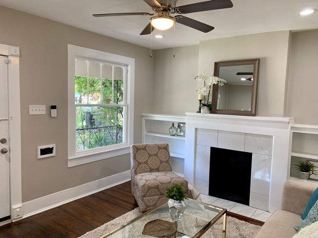 2628 Wilkinson Avenue, Fort Worth, TX 76103
