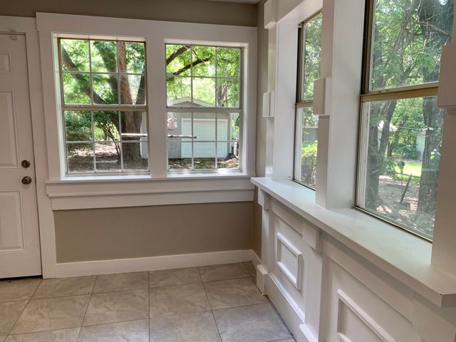 2628 Wilkinson Avenue, Fort Worth, TX 76103