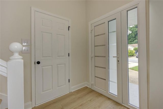 1039 Boardwalk Drive, Lawrenceville, GA 30044