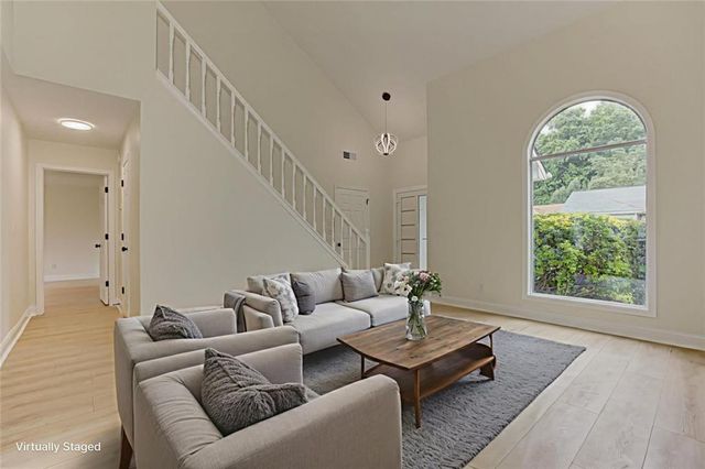 1039 Boardwalk Drive, Lawrenceville, GA 30044