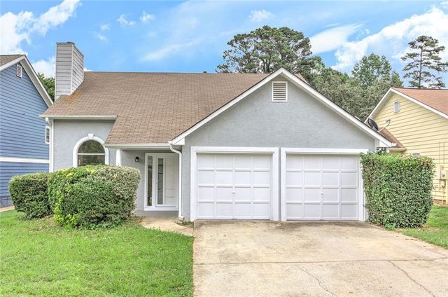 1039 Boardwalk Drive, Lawrenceville, GA 30044