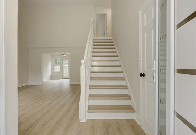 1039 Boardwalk Drive, Lawrenceville, GA 30044