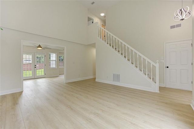 1039 Boardwalk Drive, Lawrenceville, GA 30044