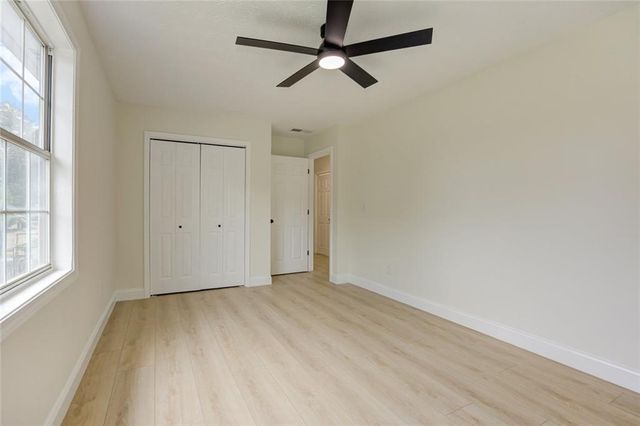 1039 Boardwalk Drive, Lawrenceville, GA 30044
