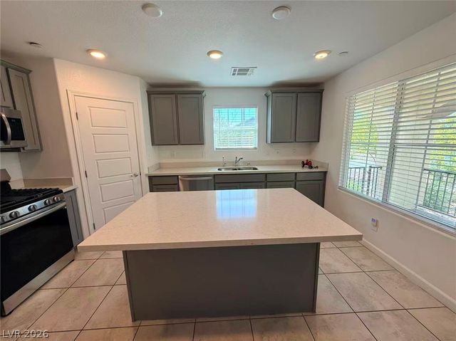 699 Pickled Pepper Place, Henderson, NV 89011