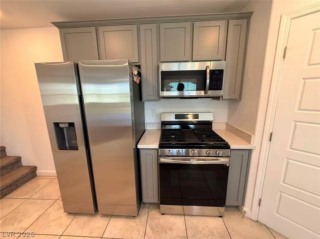 699 Pickled Pepper Place, Henderson, NV 89011