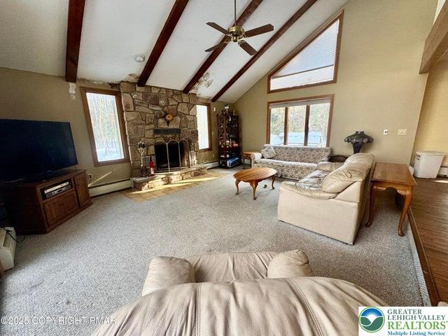 59 Chestnut Road, Kidder Twp, PA 18624