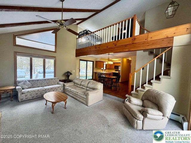 59 Chestnut Road, Kidder Twp, PA 18624