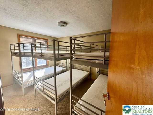 59 Chestnut Road, Kidder Twp, PA 18624