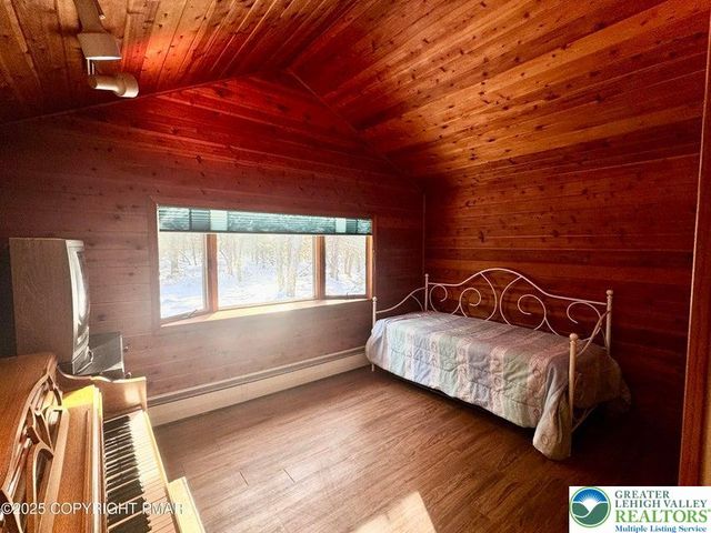 59 Chestnut Road, Kidder Twp, PA 18624