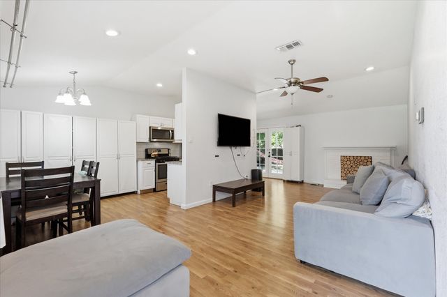 2715 Cary Drive, Mesquite, TX 75150