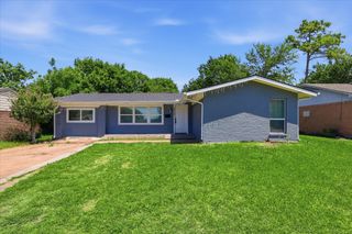 2715 Cary Drive, Mesquite, TX 75150