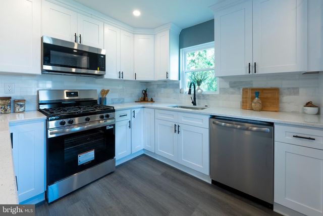 150 EMERSON ST, Woodbury, NJ 08096