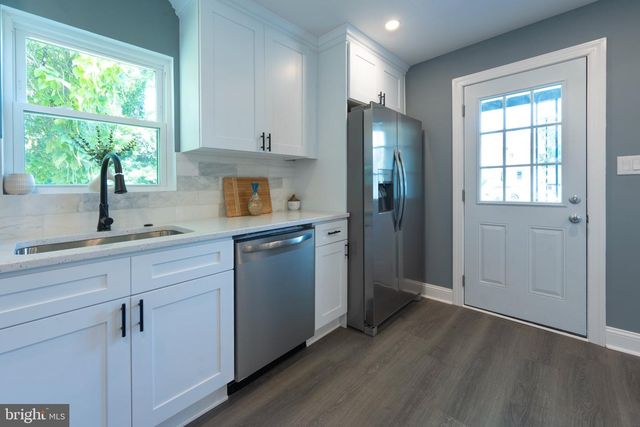150 EMERSON ST, Woodbury, NJ 08096