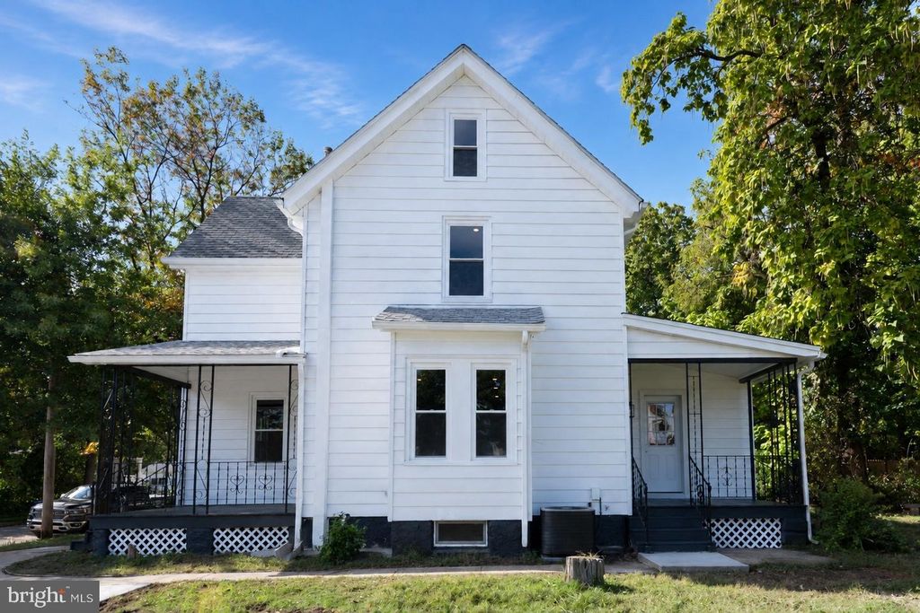 150 EMERSON ST, WOODBURY, NJ 08096 — photo 2