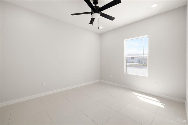 4208 Heron Avenue 116, Mcallen, TX 78504