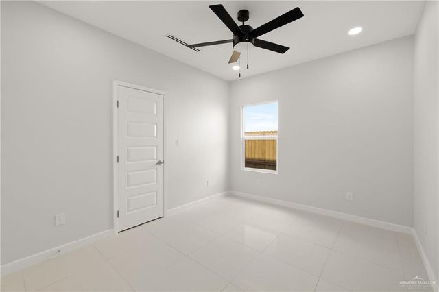 4208 Heron Avenue 116, Mcallen, TX 78504