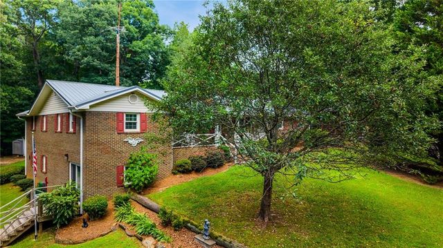 273 Sewell Road, Bremen, GA 30110