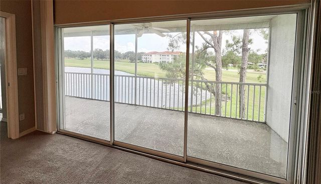 6554 FAIRWAY GARDENS DRIVE 6554, Bradenton, FL 34203
