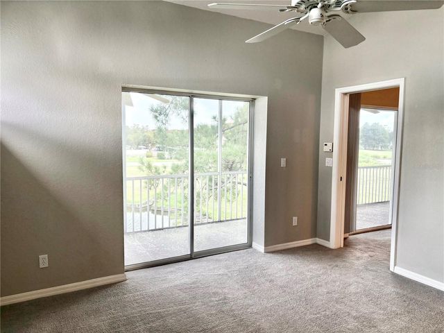 6554 FAIRWAY GARDENS DRIVE 6554, Bradenton, FL 34203