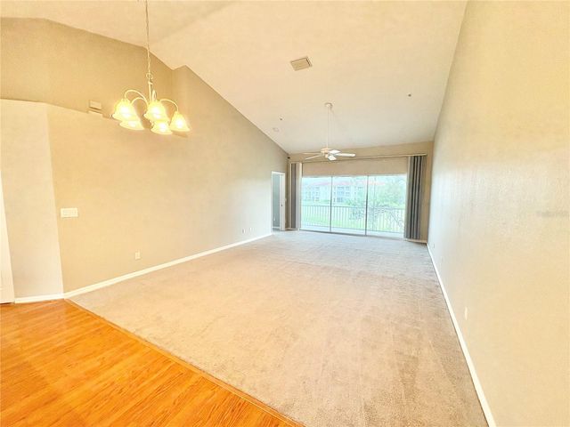 6554 FAIRWAY GARDENS DRIVE 6554, Bradenton, FL 34203