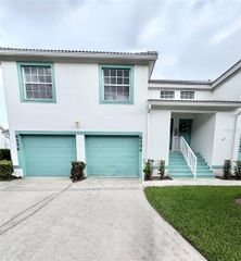 6554 FAIRWAY GARDENS DRIVE 6554, Bradenton, FL 34203