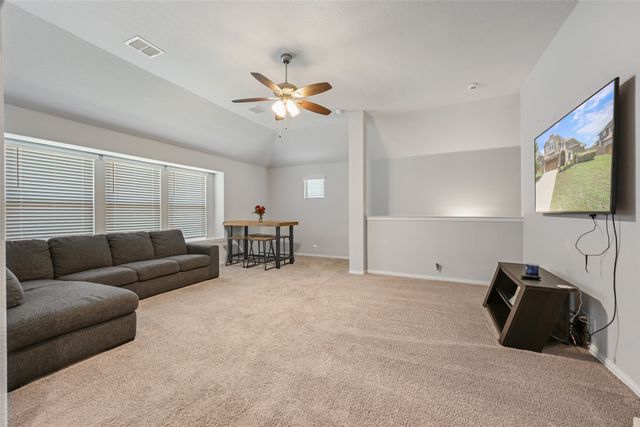933 Vista Lane, Desoto, TX 75115