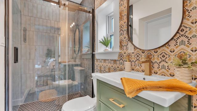 415 Arno Street SE, Albuquerque, NM 87102