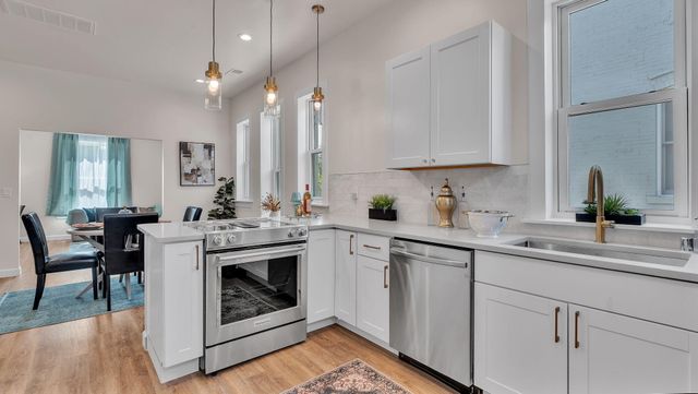 415 Arno Street SE, Albuquerque, NM 87102