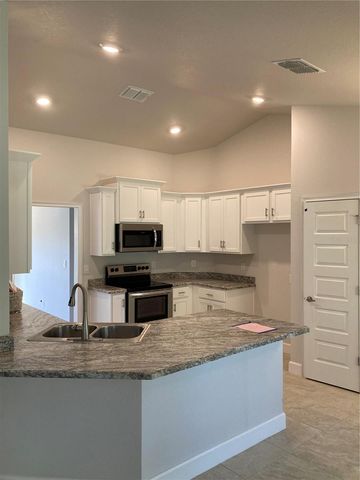 8 DOGWOOD DRIVE TRAIL, Ocala, FL 34472