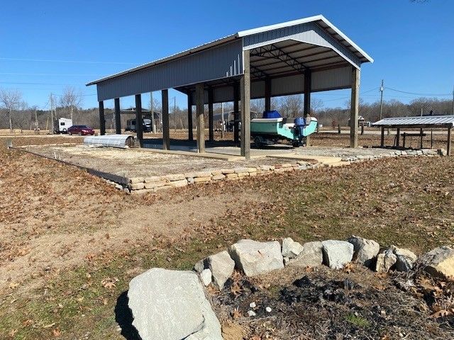 714 Lexi Lane, Clifton, TN 38425