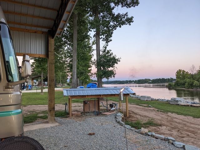 714 Lexi Lane, Clifton, TN 38425