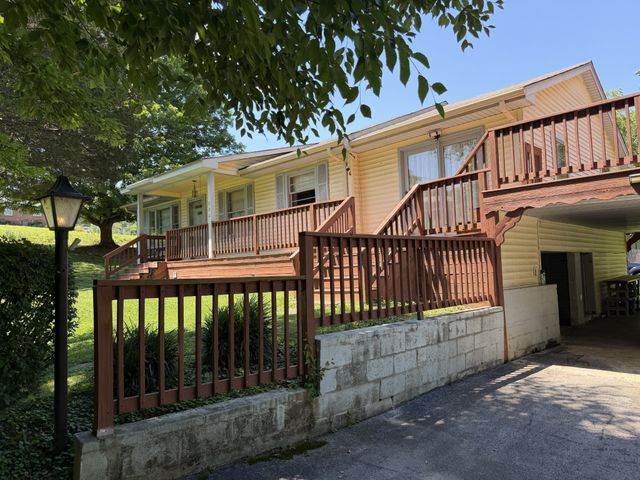 804 W Main St, Mcminnville, TN 37110