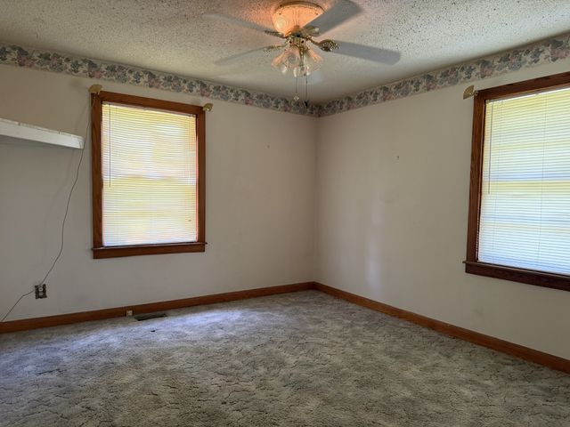 804 W Main St, Mcminnville, TN 37110