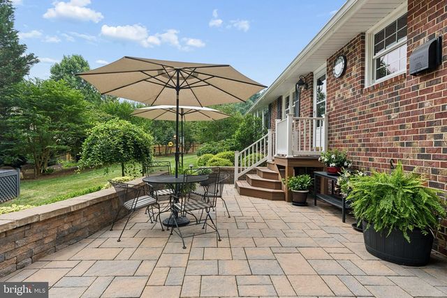 10173 GREEN CLOVER DR, Ellicott City, MD 21042