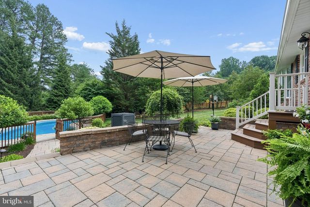 10173 GREEN CLOVER DR, Ellicott City, MD 21042
