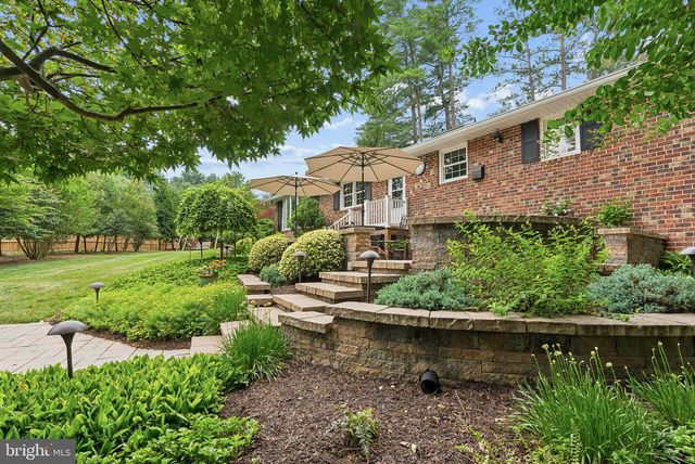 10173 GREEN CLOVER DR, Ellicott City, MD 21042