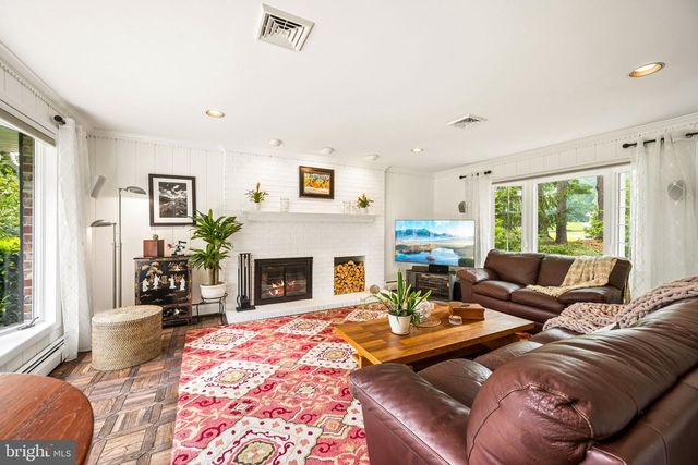 10173 GREEN CLOVER DR, Ellicott City, MD 21042