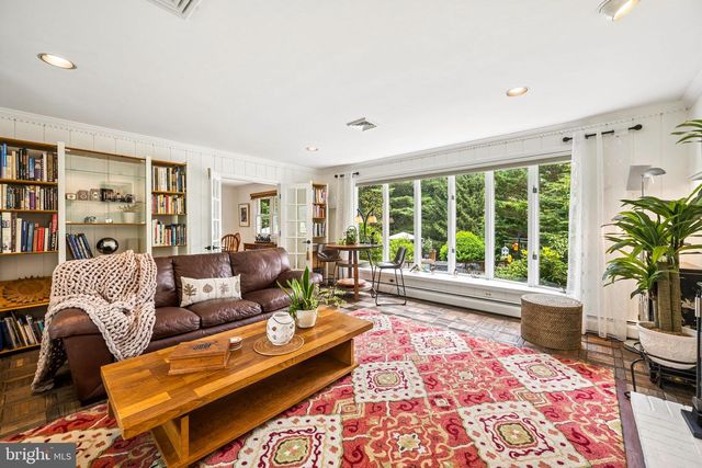 10173 GREEN CLOVER DR, Ellicott City, MD 21042
