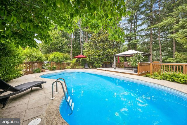 10173 GREEN CLOVER DR, Ellicott City, MD 21042