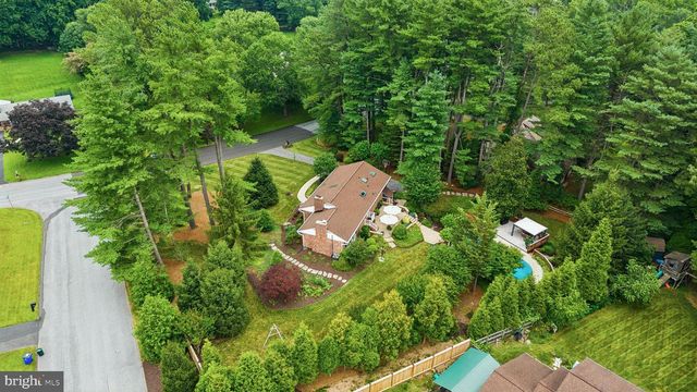 10173 GREEN CLOVER DR, Ellicott City, MD 21042