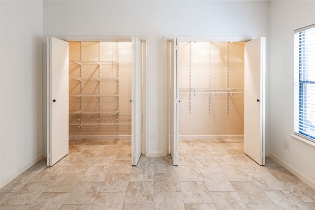 5616 Preston Oaks Road 503, Dallas, TX 75254