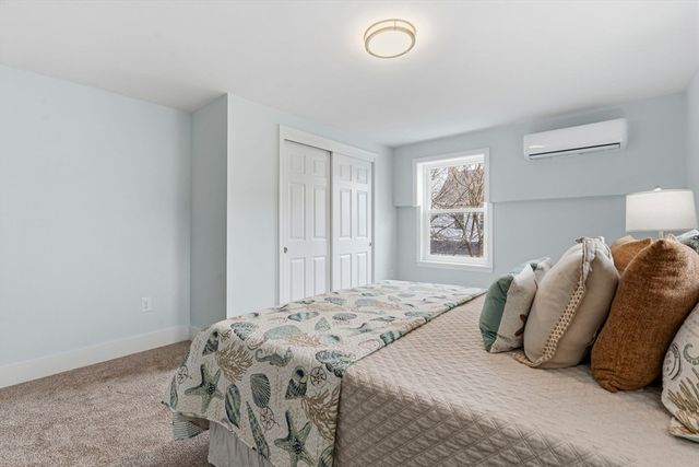 8 Hammatt St 2, Ipswich, MA 01938