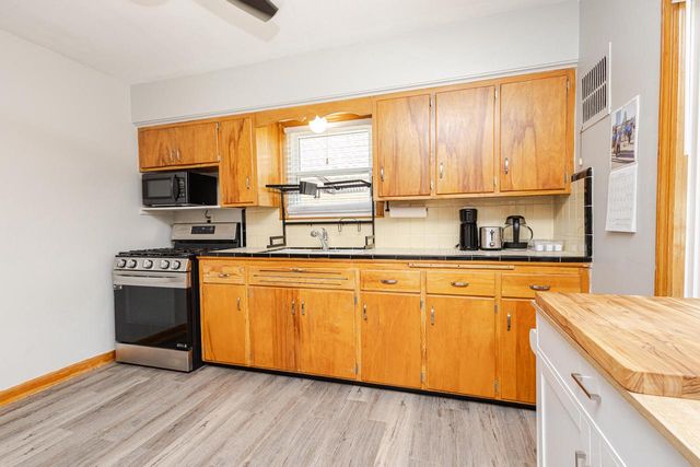 3045 N 84th STREET, Milwaukee, WI 53222