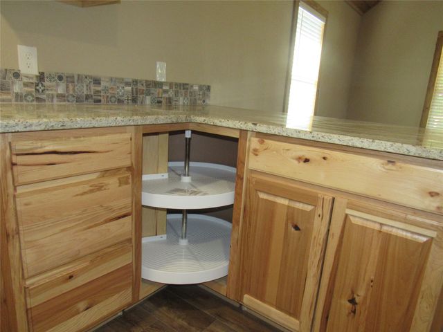391 County Road 147, Gainesville, TX 76240