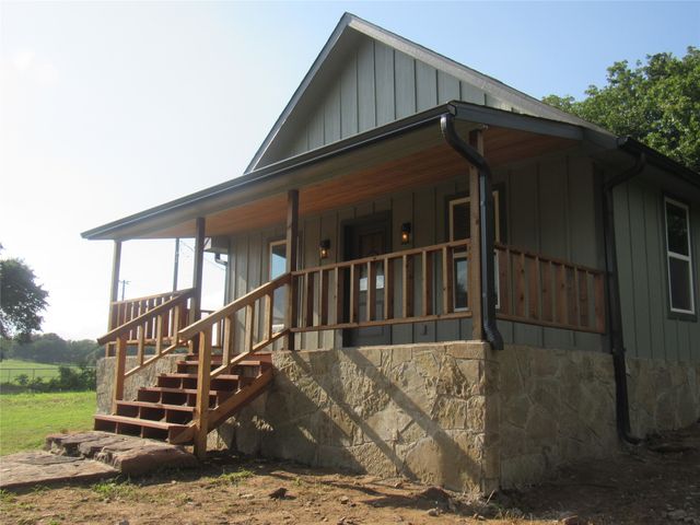 391 County Road 147, Gainesville, TX 76240
